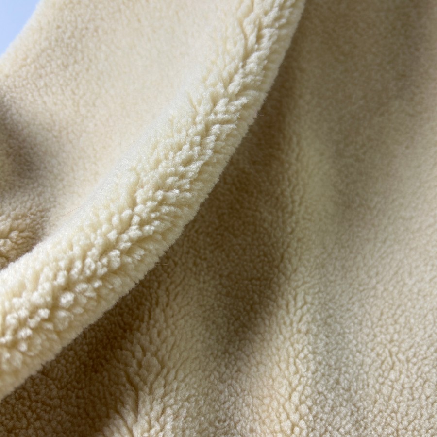 Imitation wool