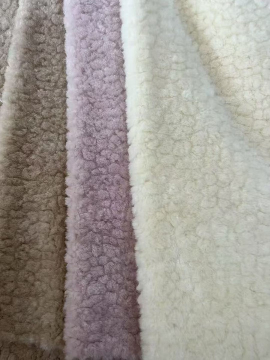 Imitation wool